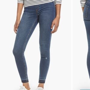 Spanx Distressed Pull-On Skinny‎ Jeans
